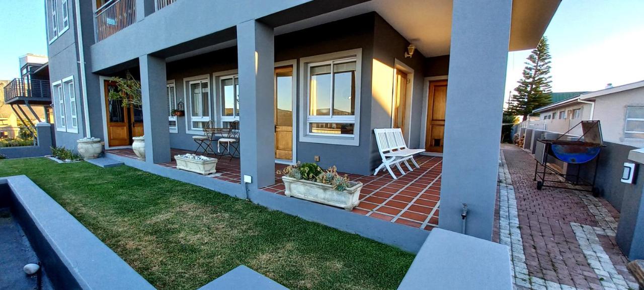 Hotel Oppikoppi De Kelders Chambre photo